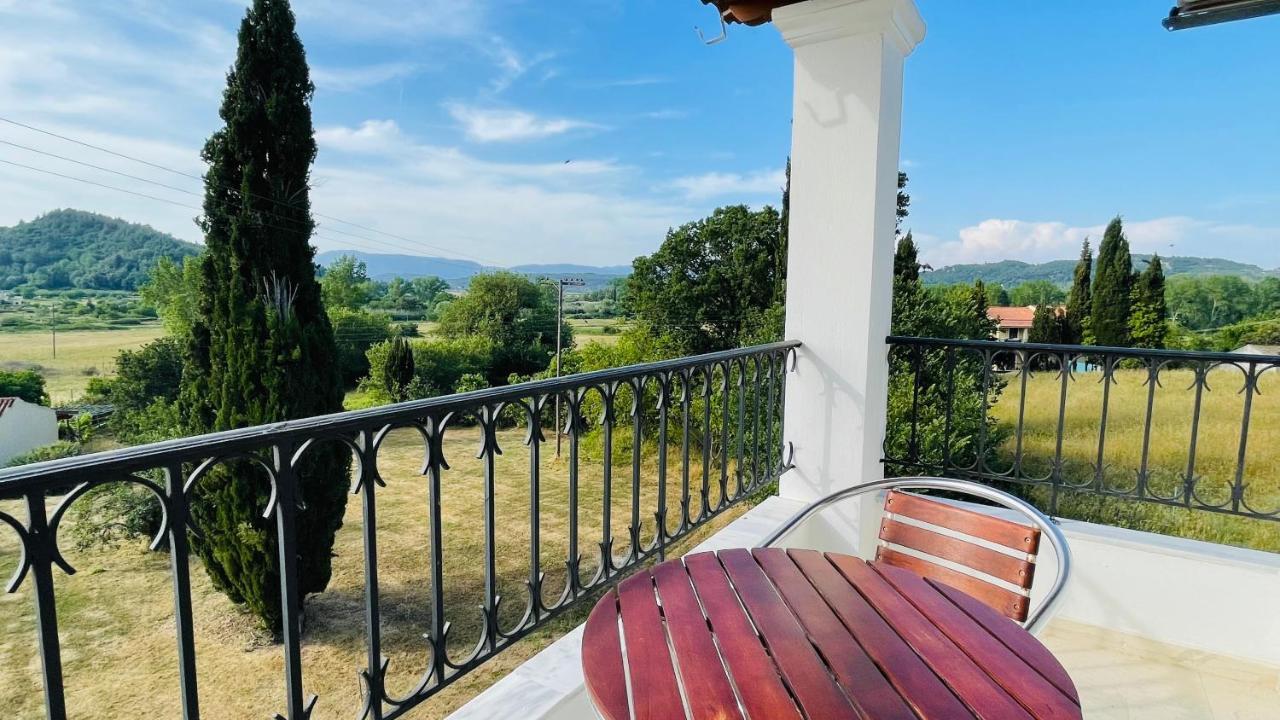 Villa Deza Ermones Exterior photo